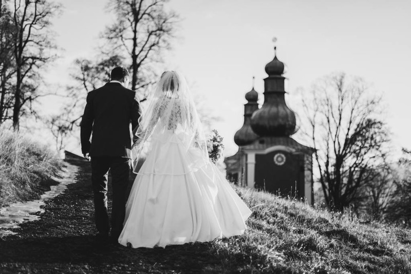 Najkrajšie svadobné šaty s dlhým ruávom