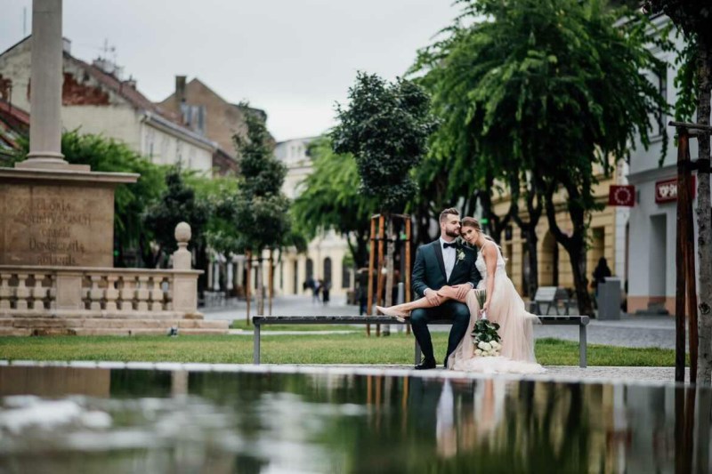 Nádherná nevesta v šatách na mieru zo svadobného centra EvaMária Sereď