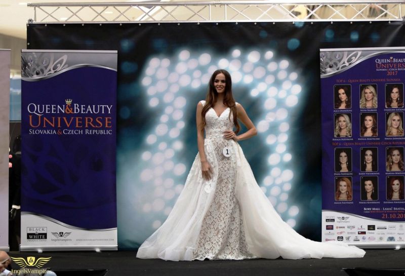 Víťazska Queen beauty Universe v šatách zo Salónu EvaMária